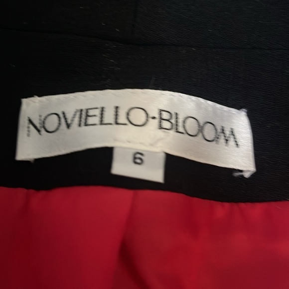 Novello-Bloom - vintage wool jacket - ruffled ribbon accented - size 6 - Picture 8 of 9